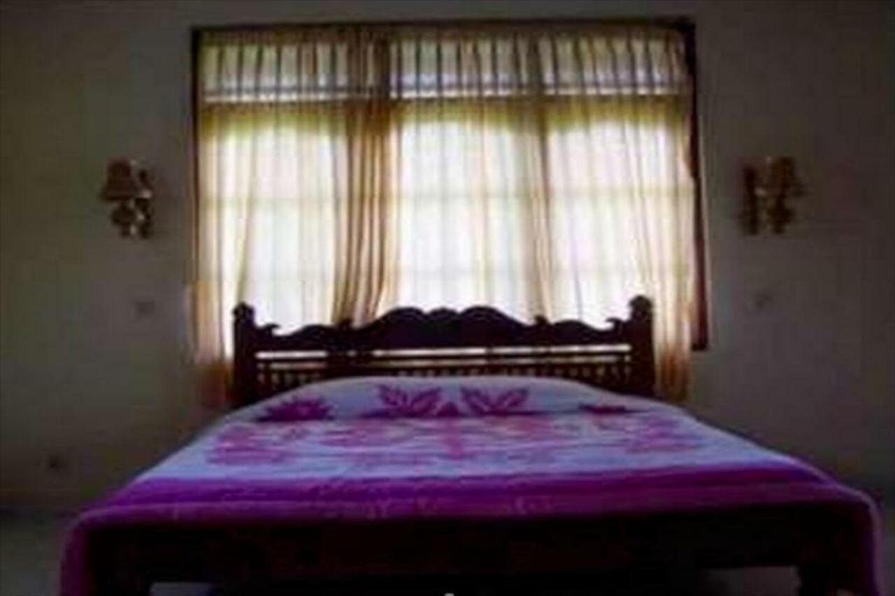 Gusti's Garden Guest house 4*