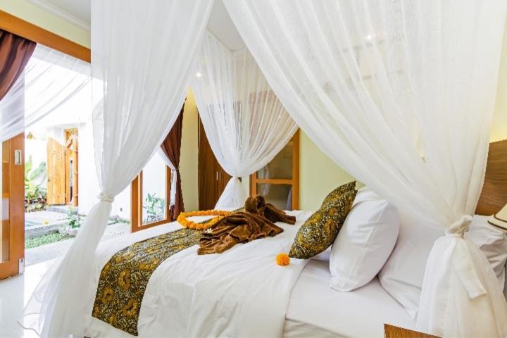 Umah Pink Guest house *