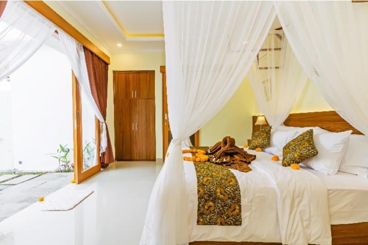 Umah Pink Guest house *
