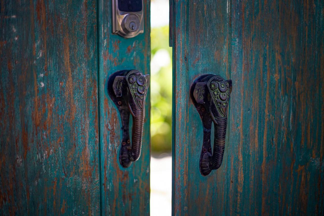 Pousada Wake In Paradise And Luxury Lebah Villas Ubud