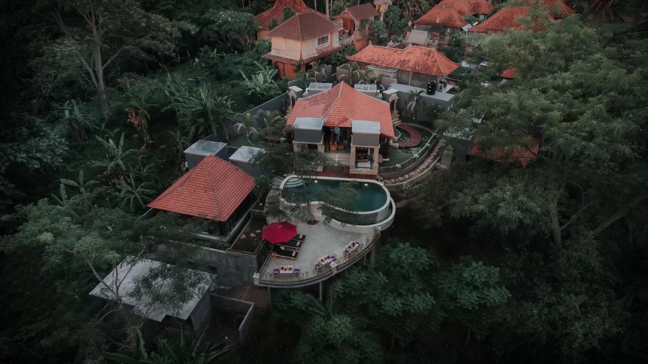 Taman Indra Boutique