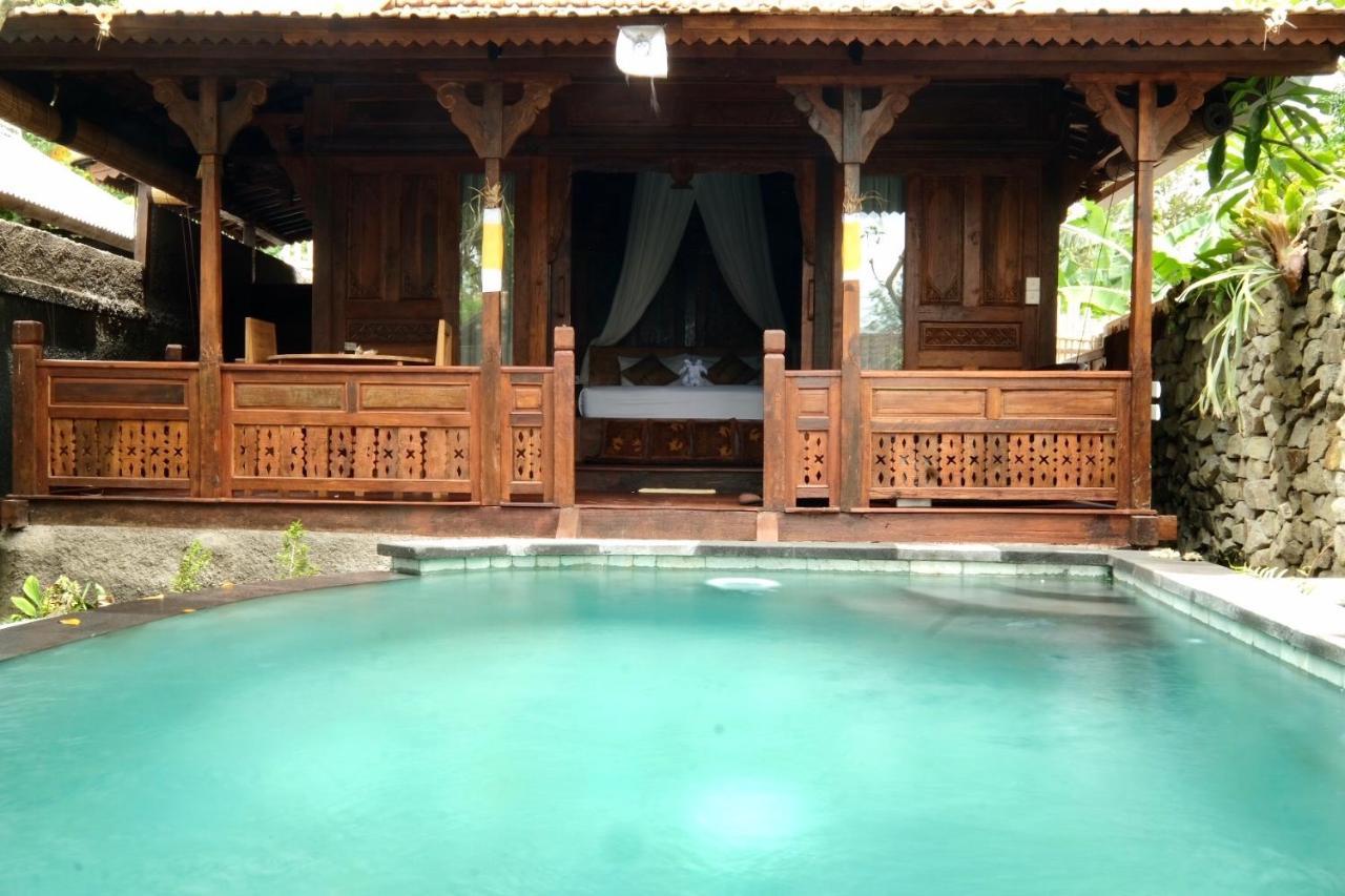 Villa Bumbung Sari *
