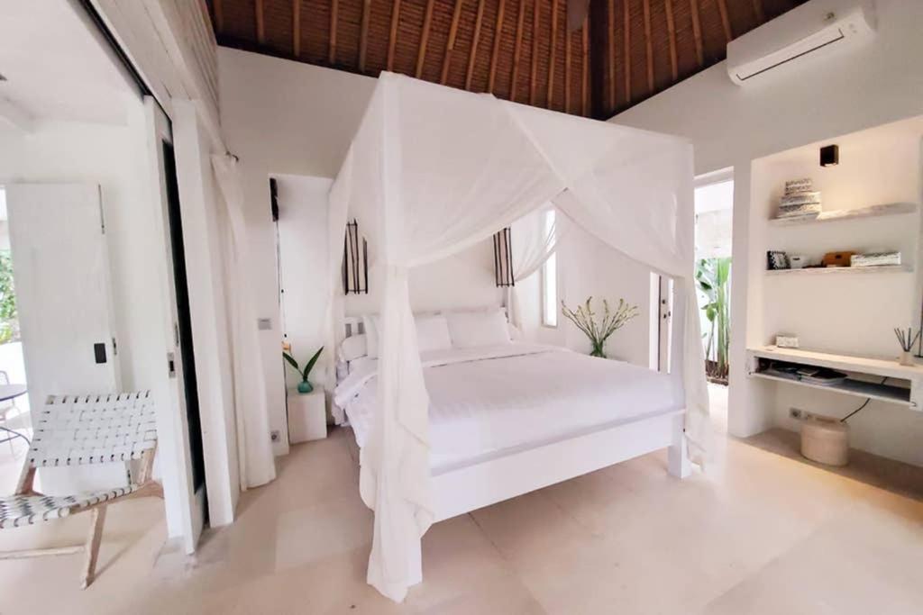 Flower Moon Villa