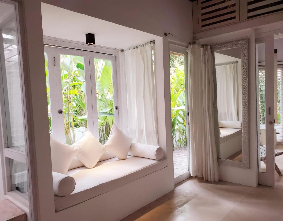 Flower Moon Villa *