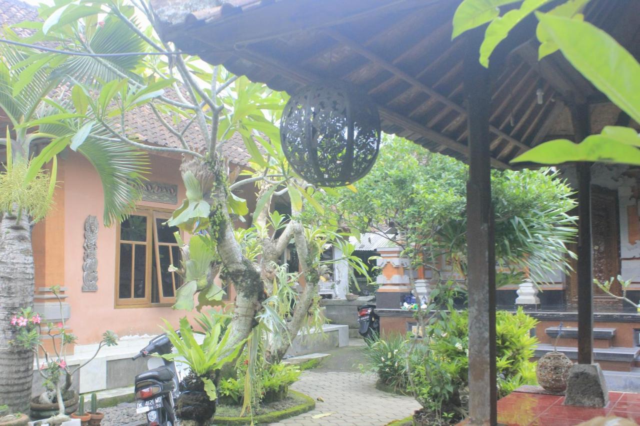 Umah De Arlika Homestay *
