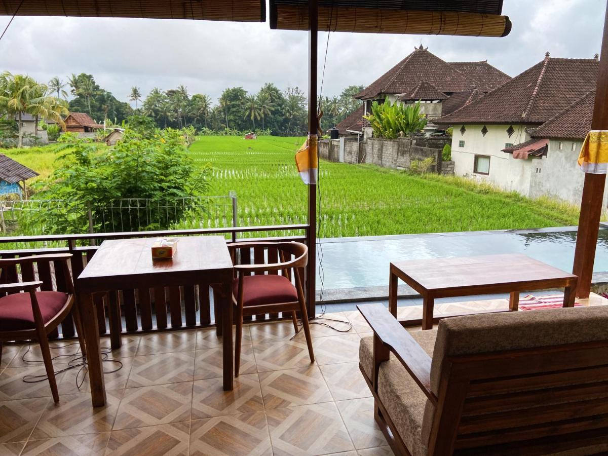 Pondok Seken Wooden