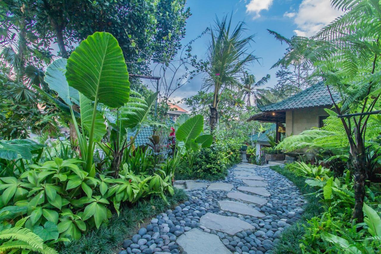 Villa D'junas By Pramana