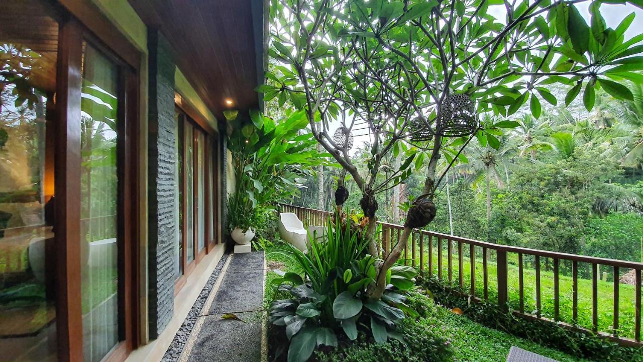 Puri Raya Villa *