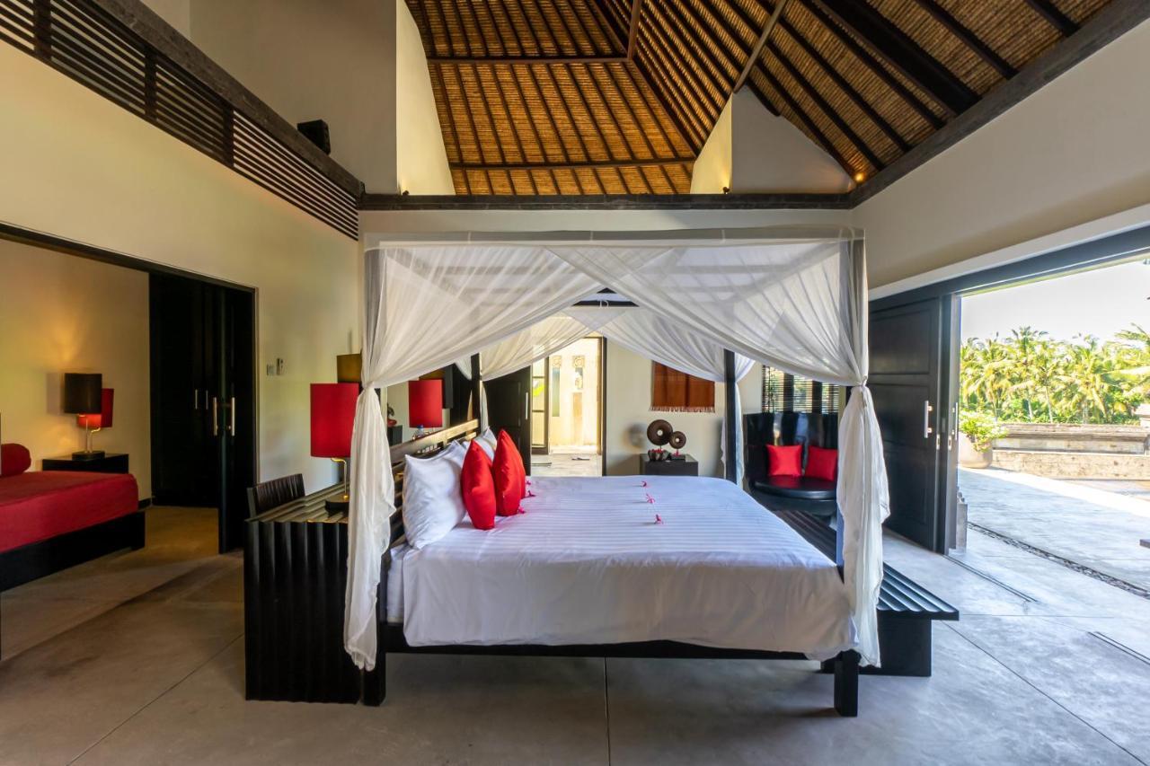 Villa Rouge - Private Passion *