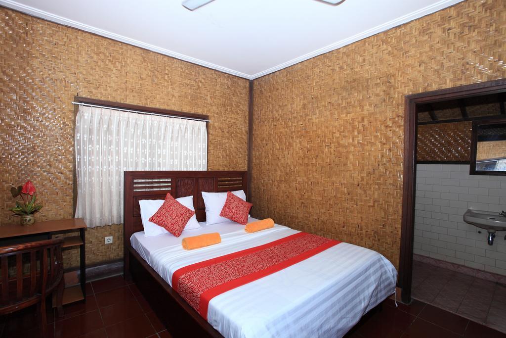 Budi House Guest house *