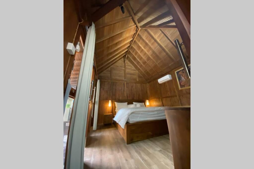 Dede House 3, 2 Bedrooms With Private Pool * Ubud (Bali)