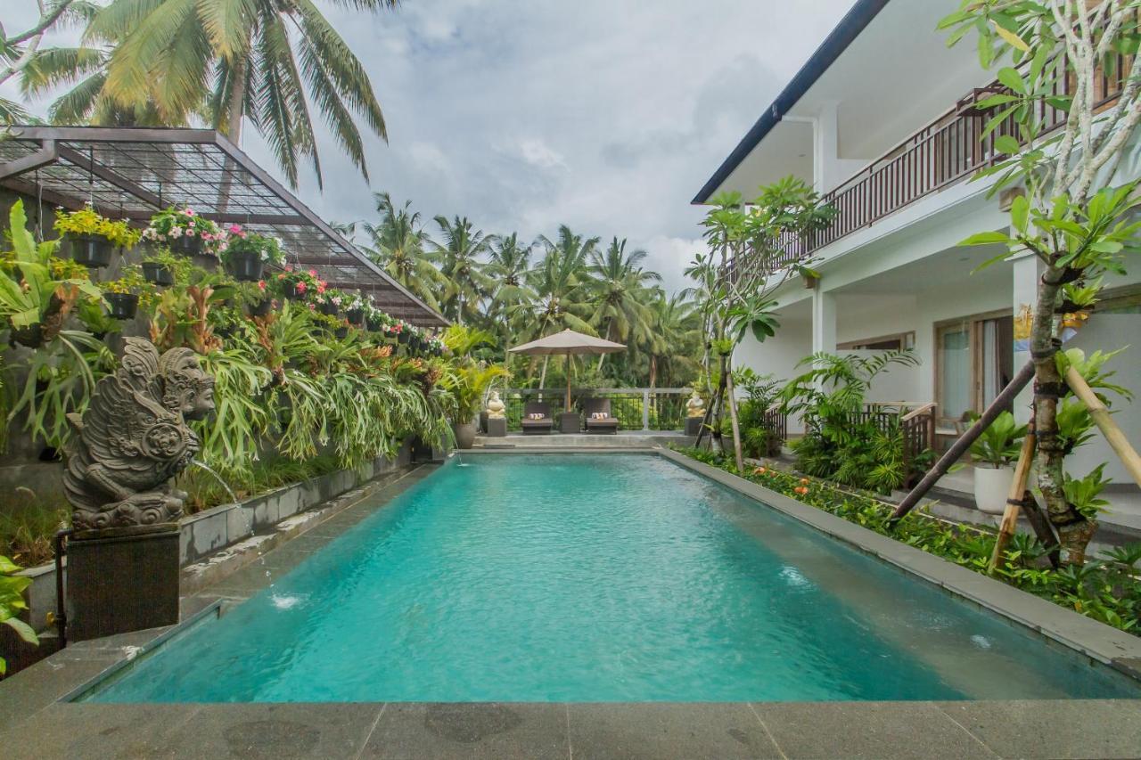 Holiday park Tri Dewi By Pramana 3*