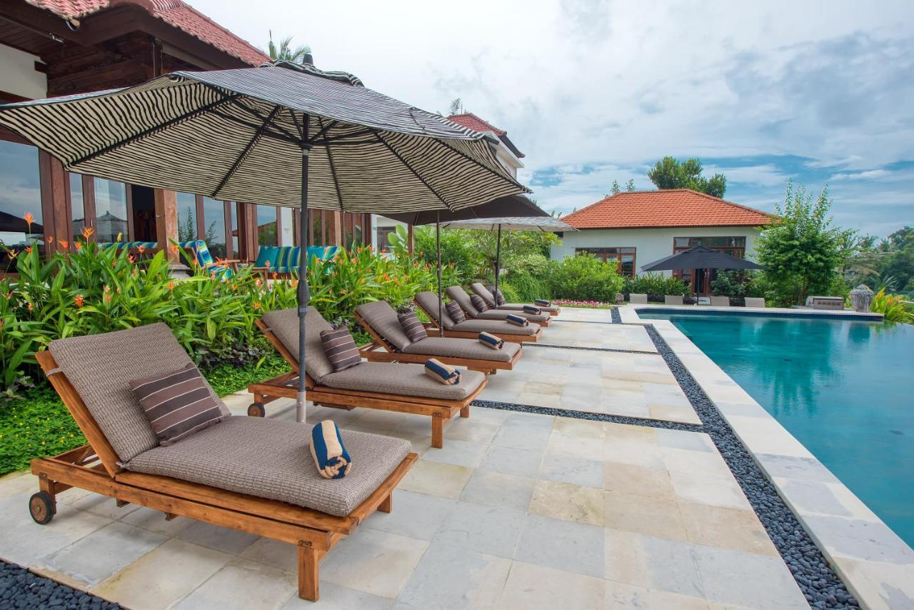Pousada Wake In Paradise And Luxury Lebah Villas Ubud