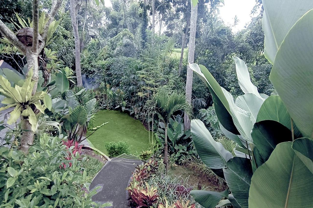 Uma Manyar Sunset Lodge