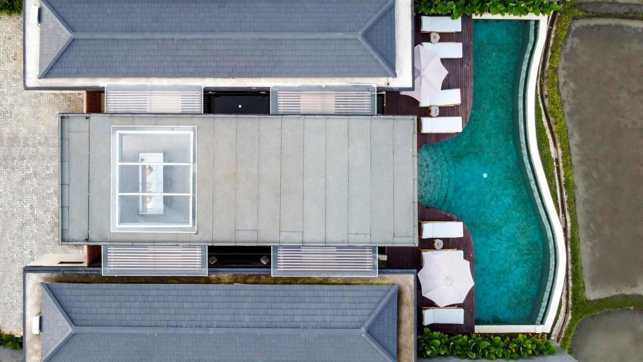Tenang Villa *