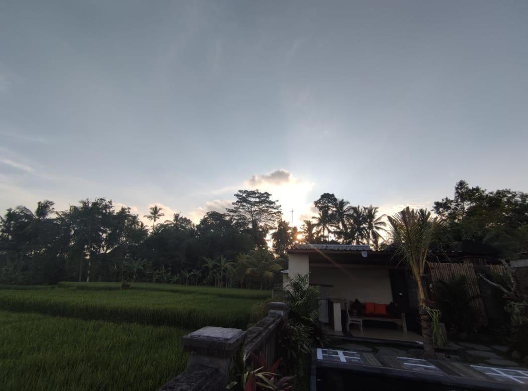 Anggarakasih *