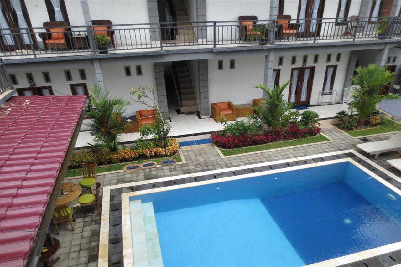 Aya Redpartner Guest house