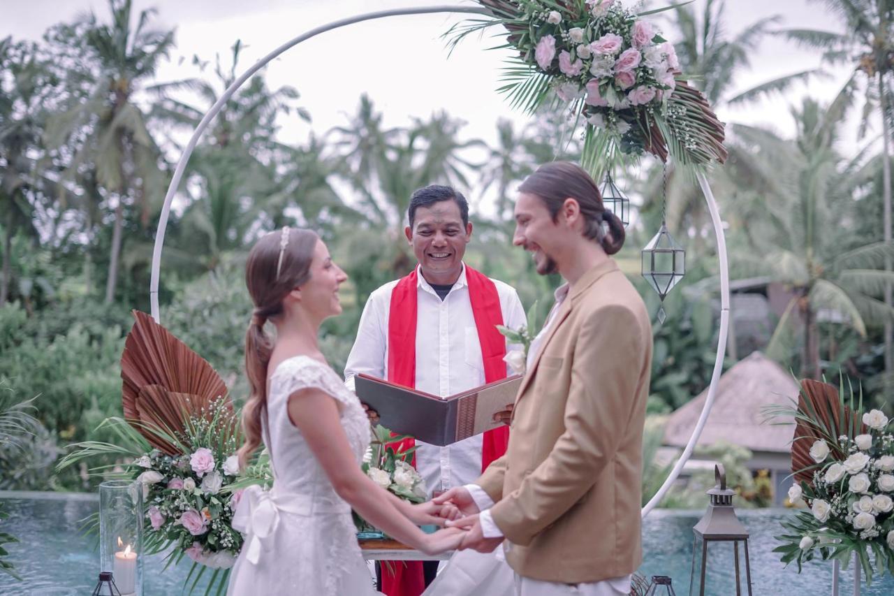 The Sun Of Granary And Resor Ubud (Bali)