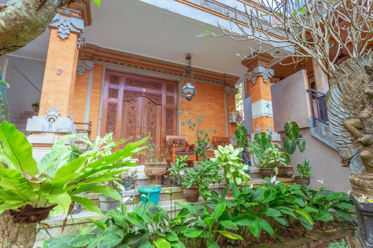 Teba House Wisma tamu *