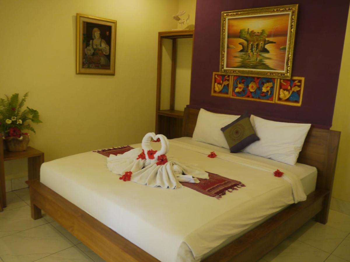 Villa Asri Sari &