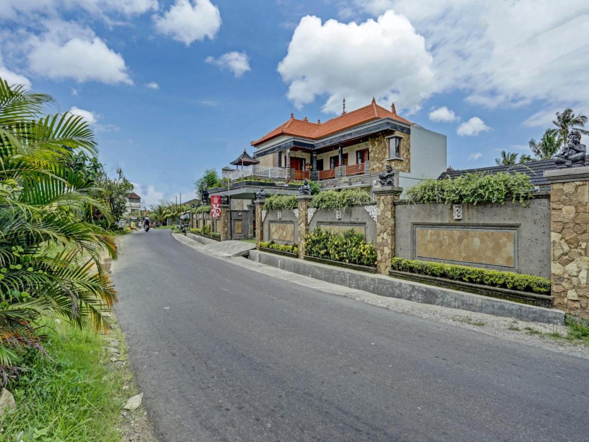Capital O 90654 Wisata Buana Amerta Hotel