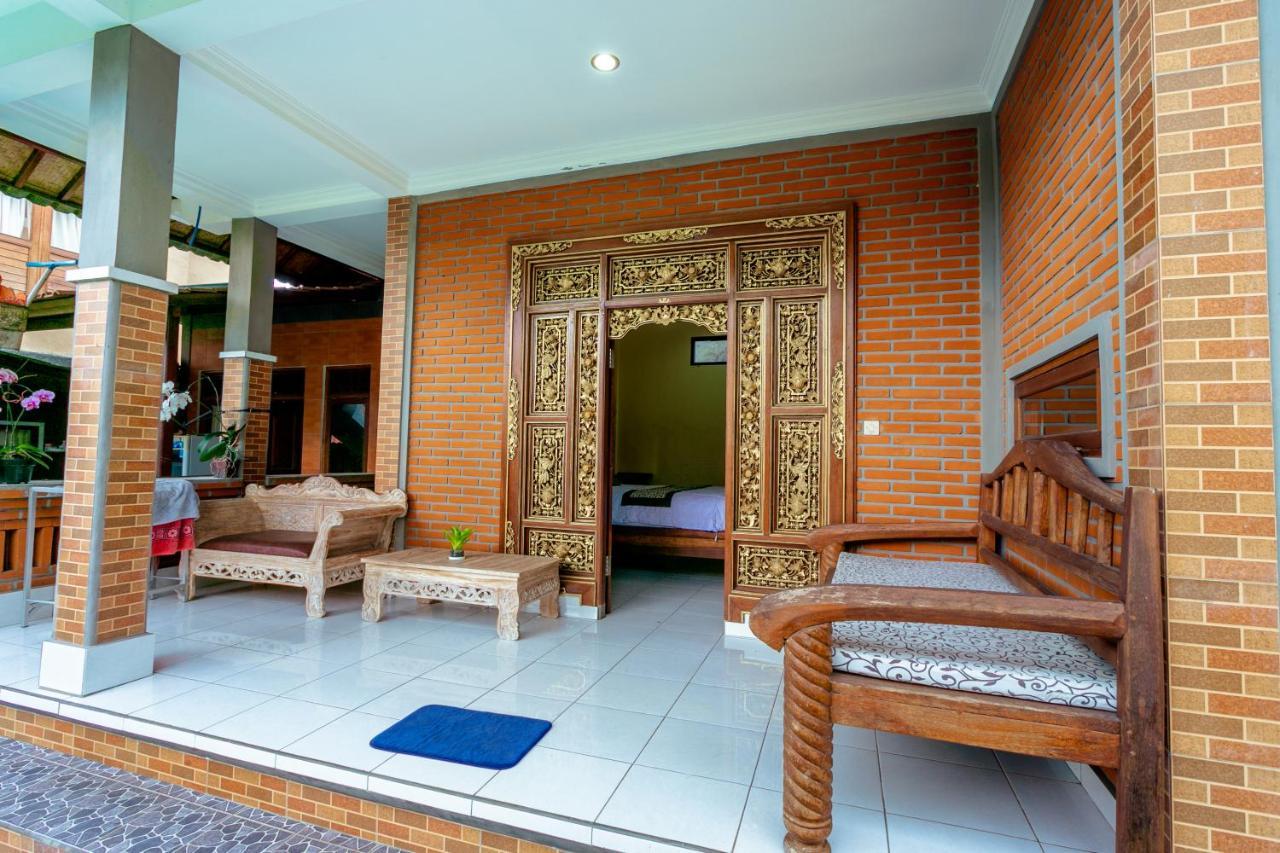 Rizky Guest house *
