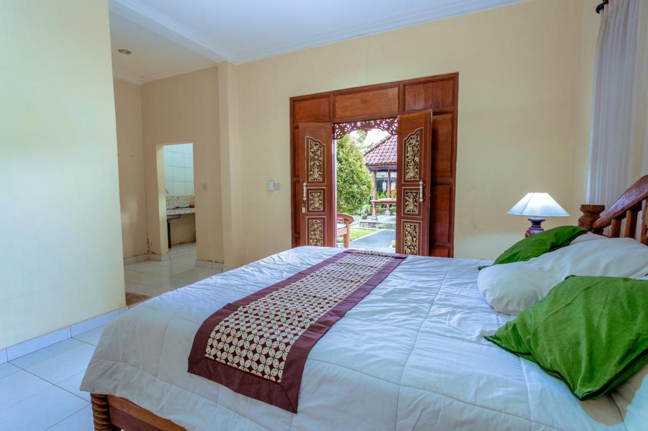 Rizky Guest house *