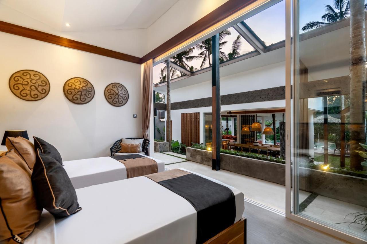 Villa Crazy Roof By Balisuperhost *