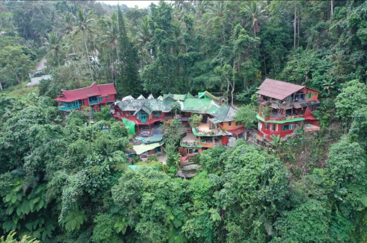 Santa Mandala Villa *