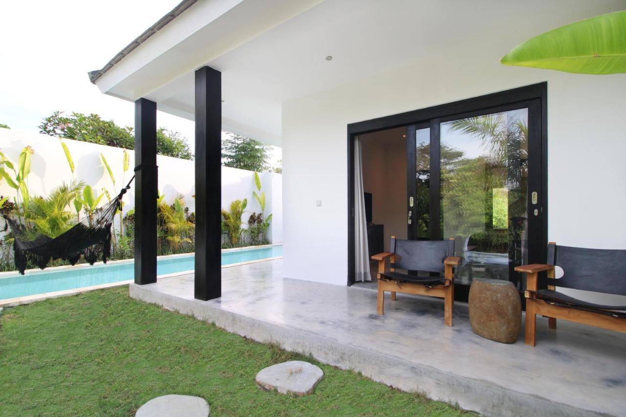 Jungle's Door By Is Simple