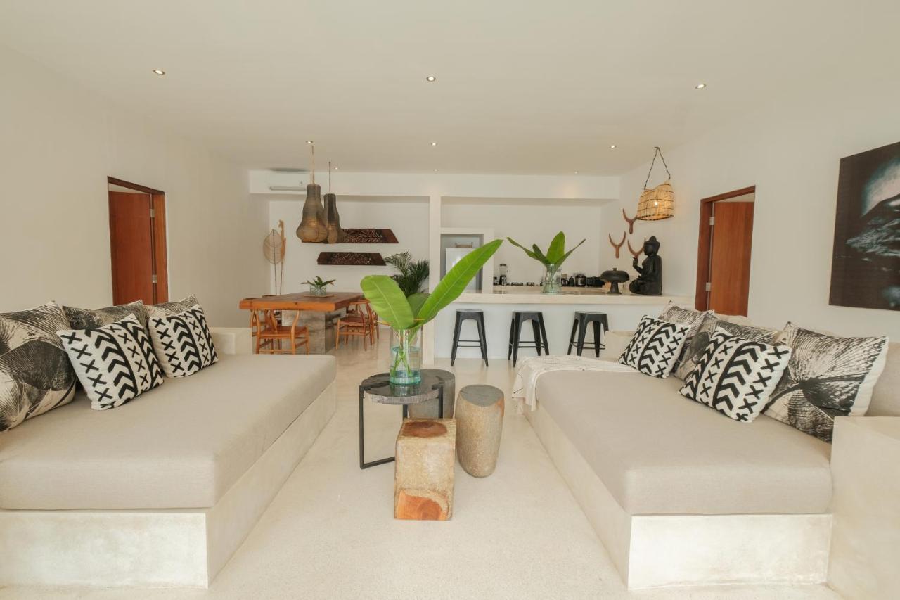 Rumah Santai Luxury 2 Bedrooms With Private Pool