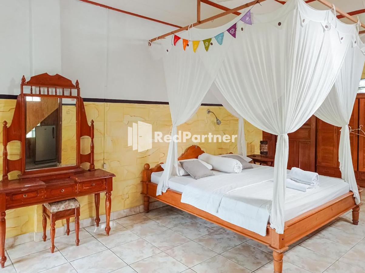 Homestay Nando House *