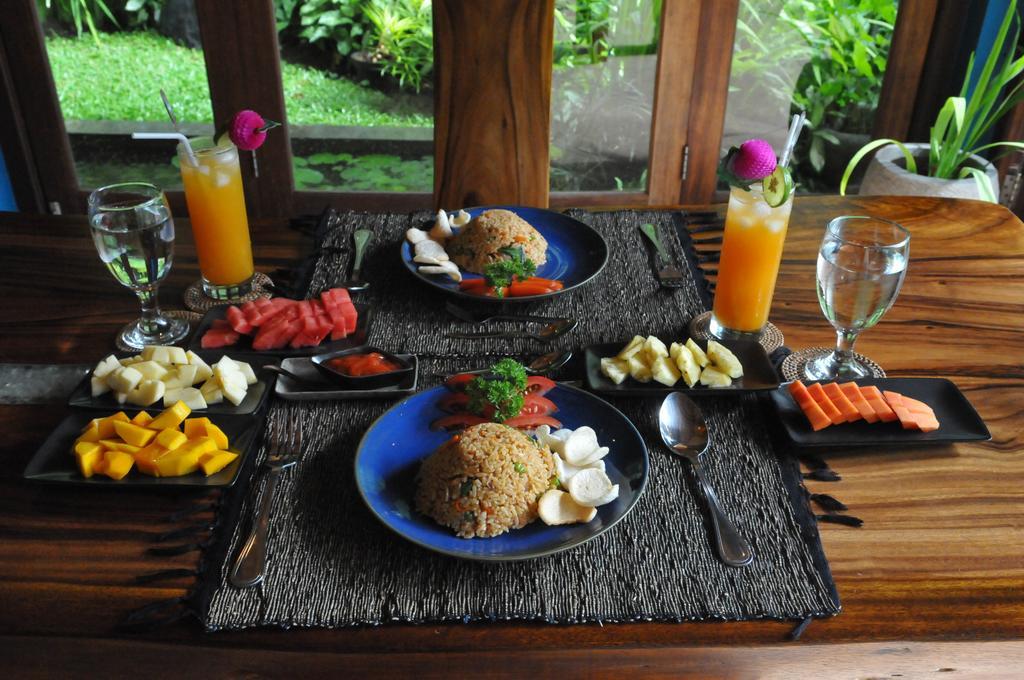 Villa Umah Shanti *
