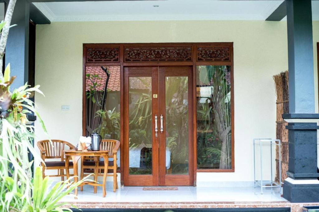 Shindu 6 Homestay