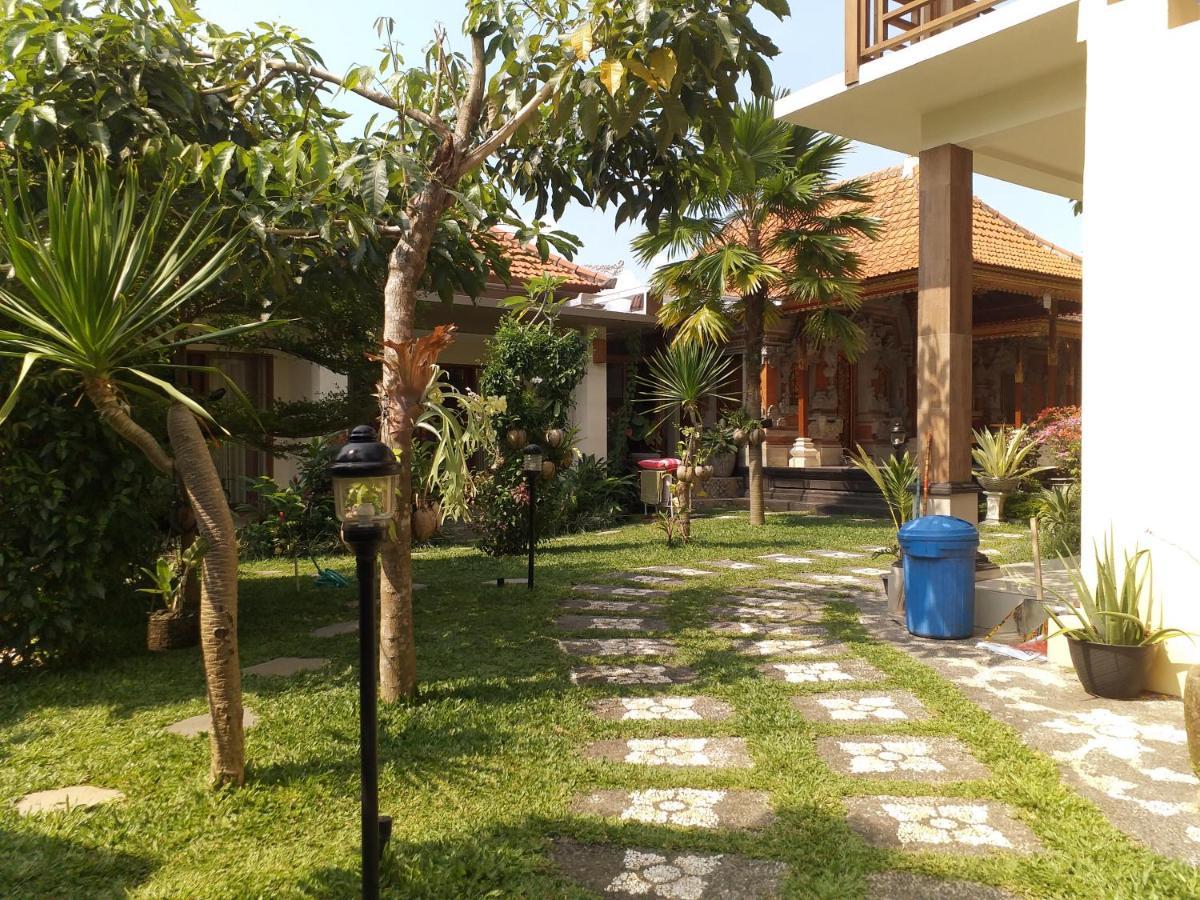 Guest house Kama Ayu *