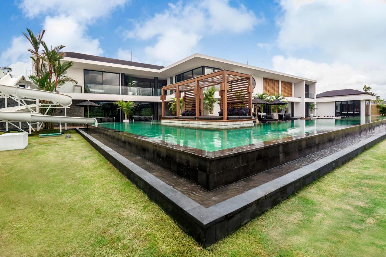 Villa Veni Vidi Vici By Balisuperhost *