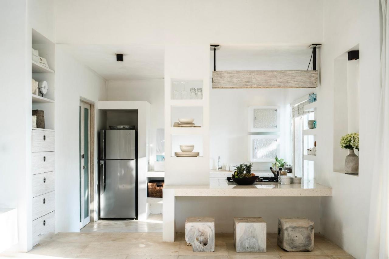 Villa Crescent Moon