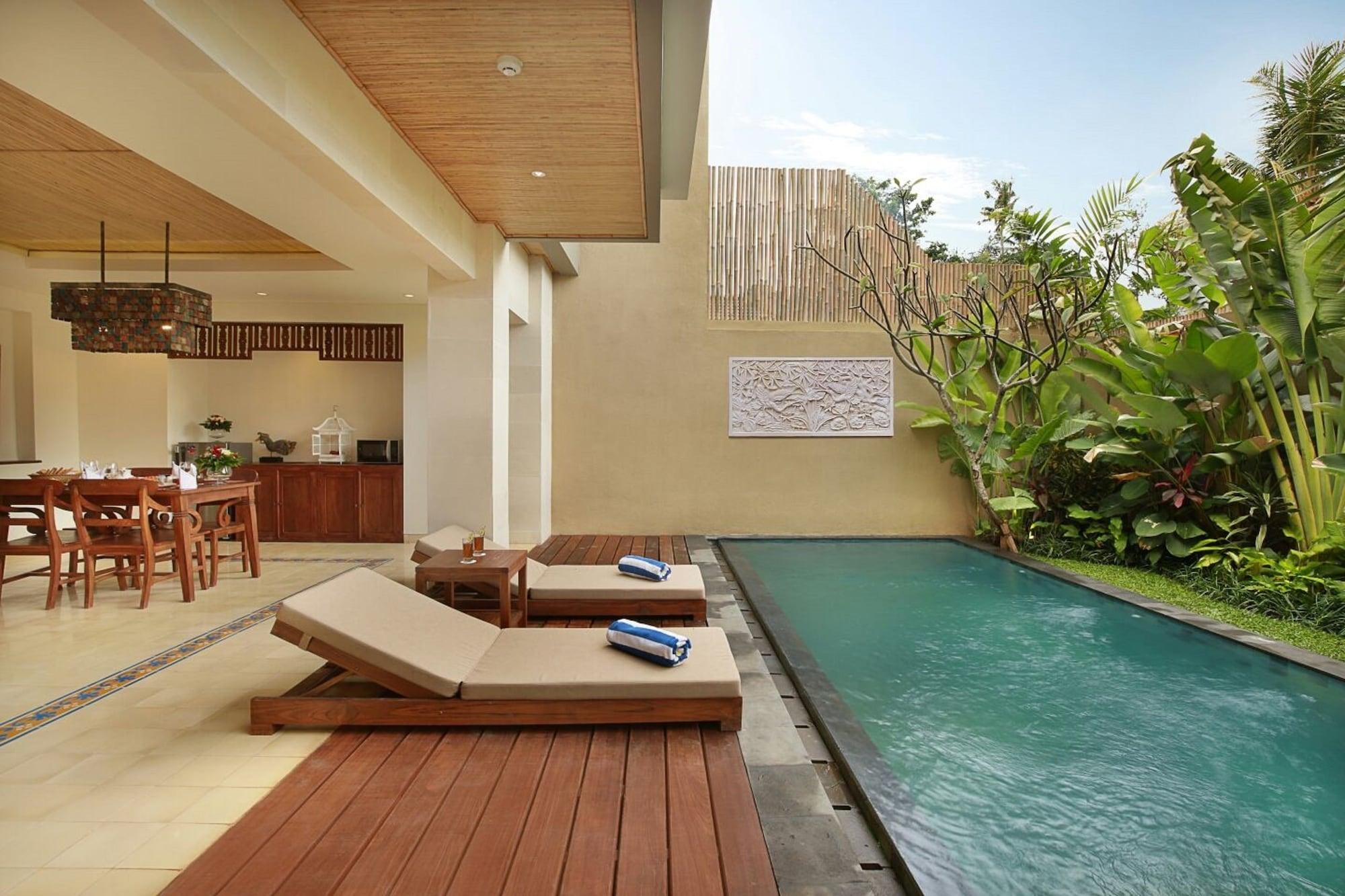 Villa Kamajaya Villas *
