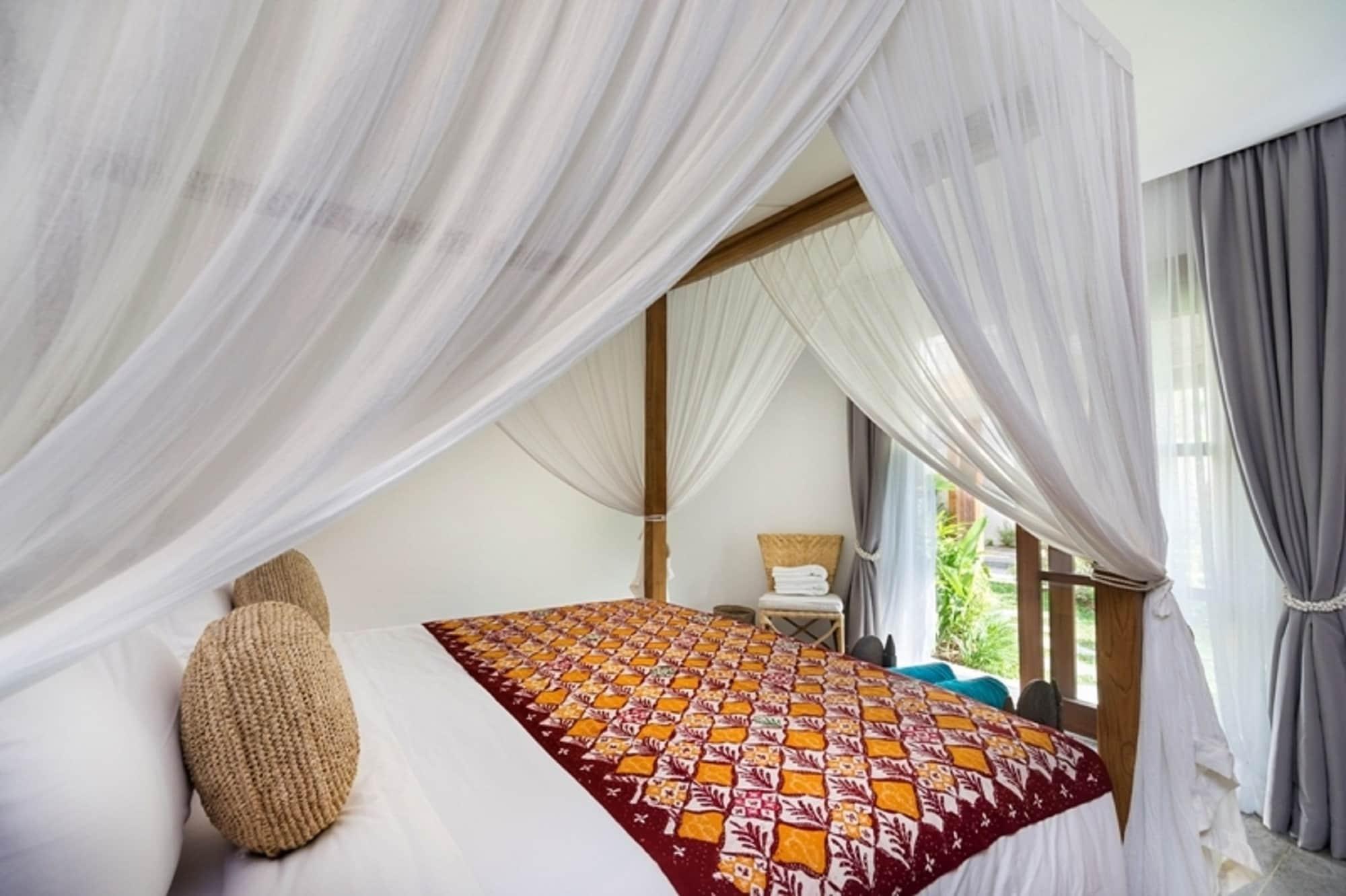 Calma & - Rice Fields View, Infinity Pool ! 4* Ubud (Bali)