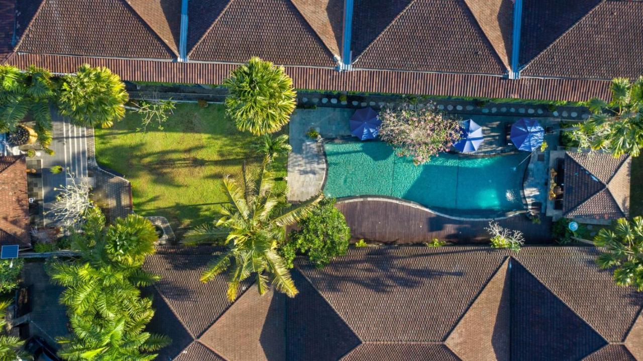Raya Boutique Hotel 3*
