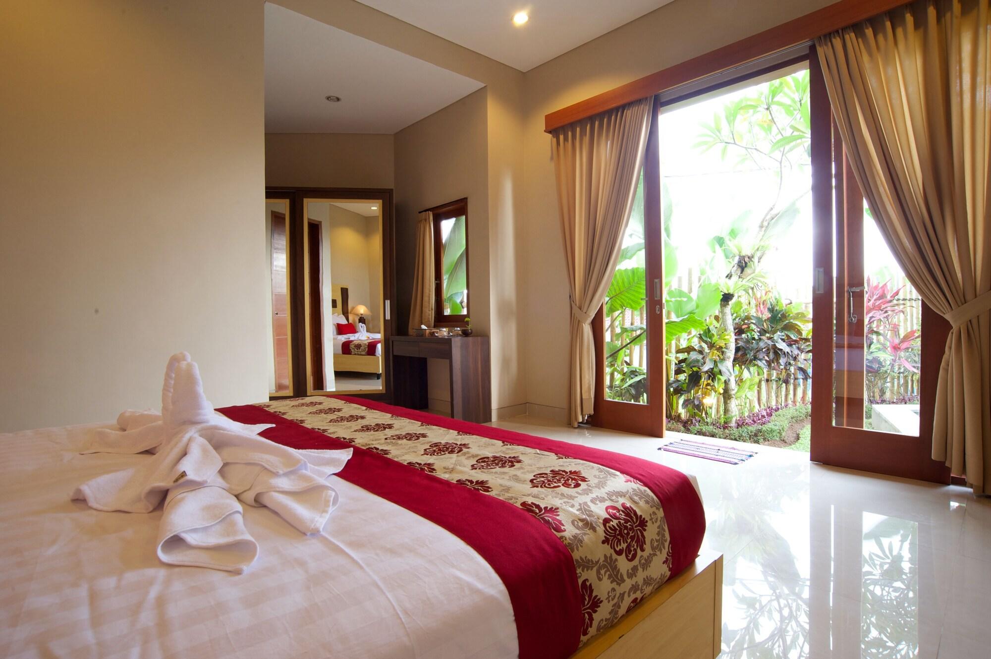 Saka Village 3*