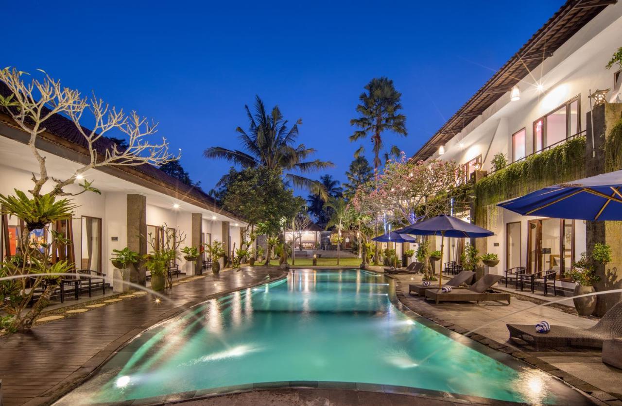 Raya Boutique Hotel 3*