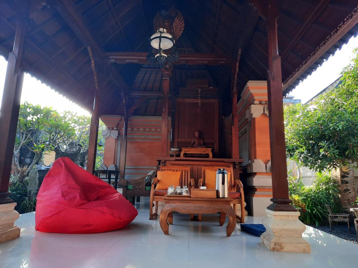 Sahadewa House Guest house