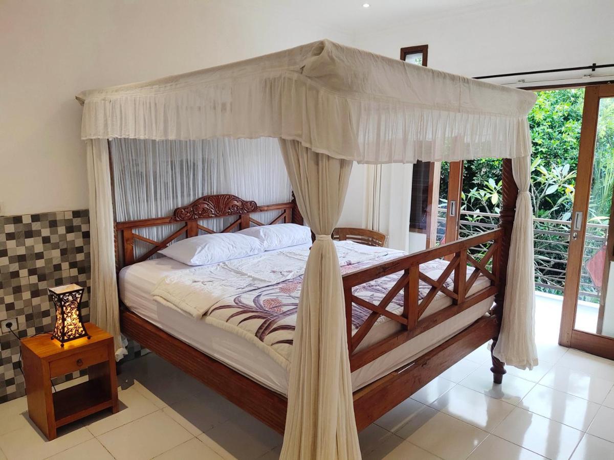 Batik Sekar Bali Gasthuis