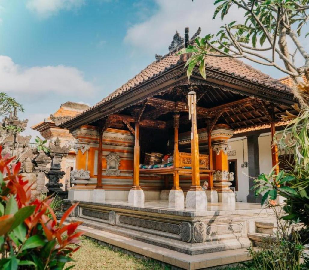 Rahayu Lodge