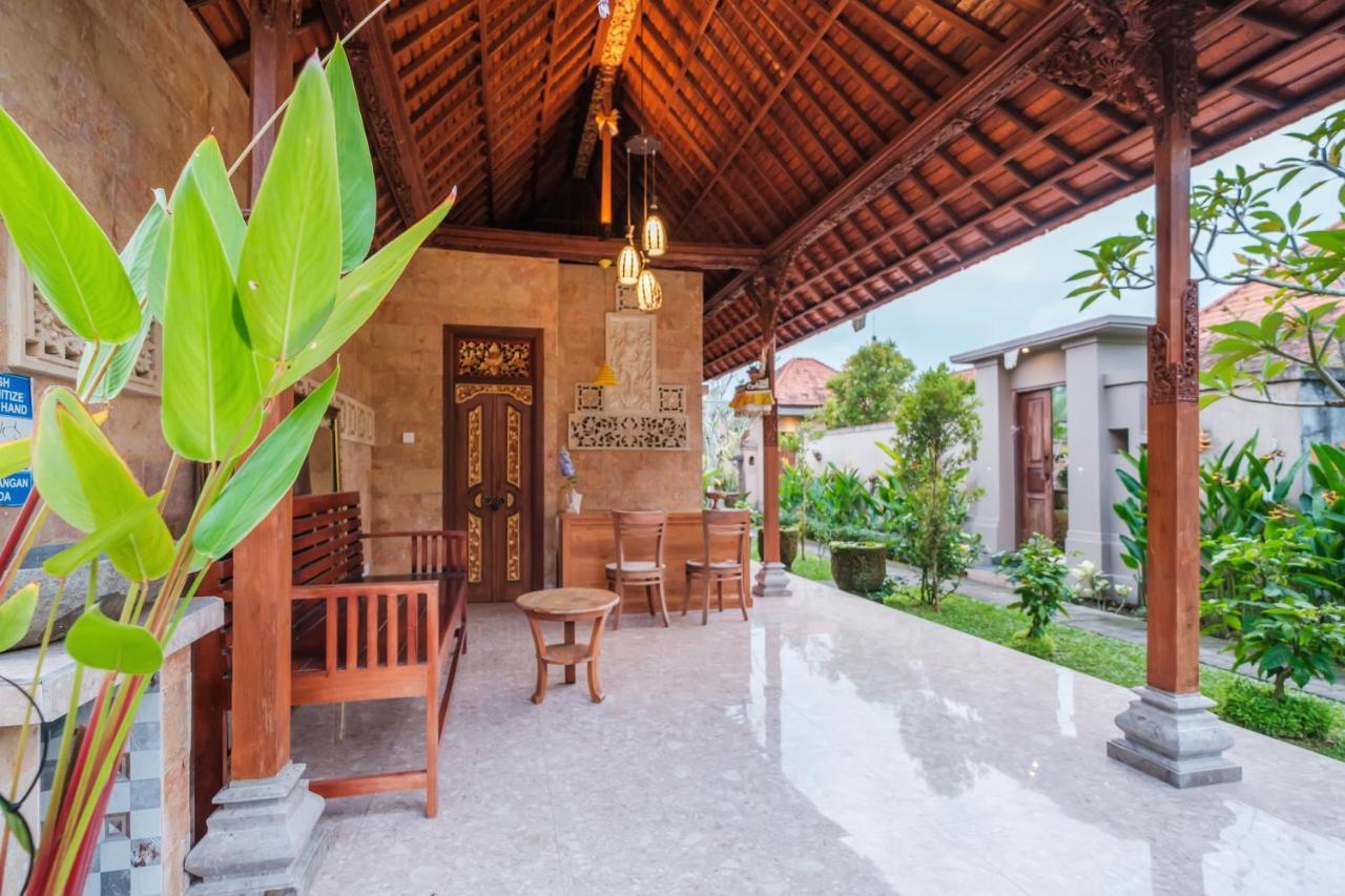 Villa Uma Galih *