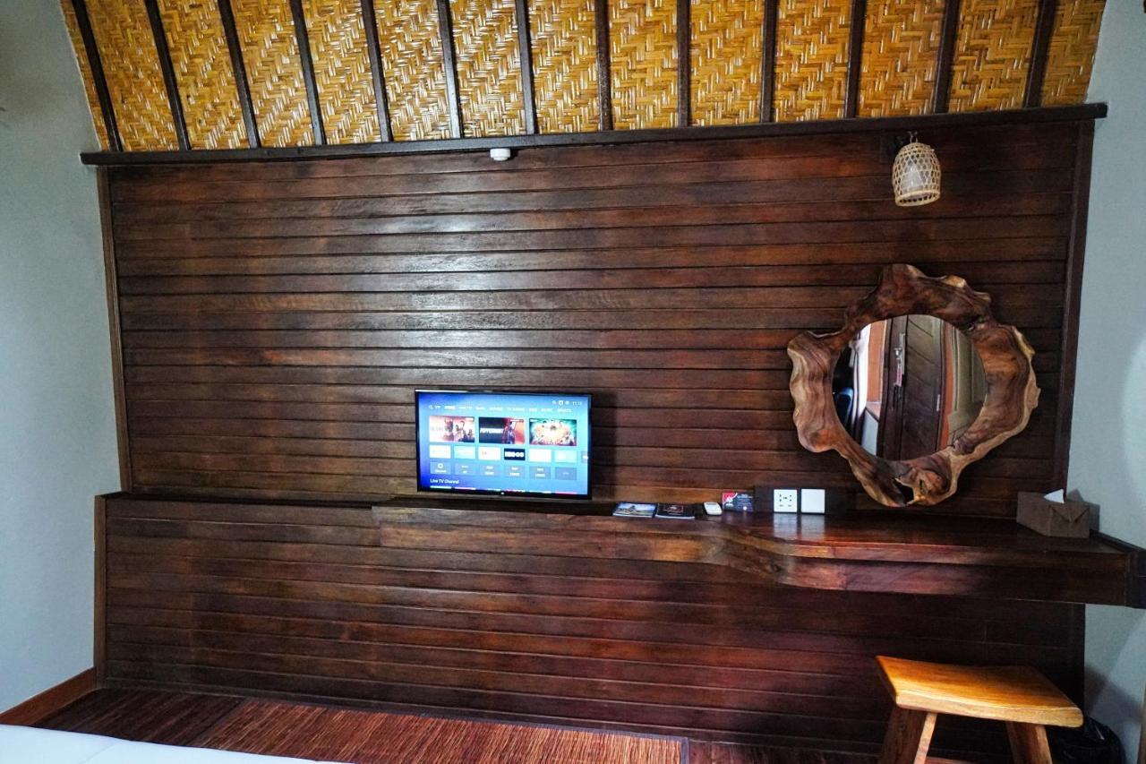 Adil & 4* Ubud