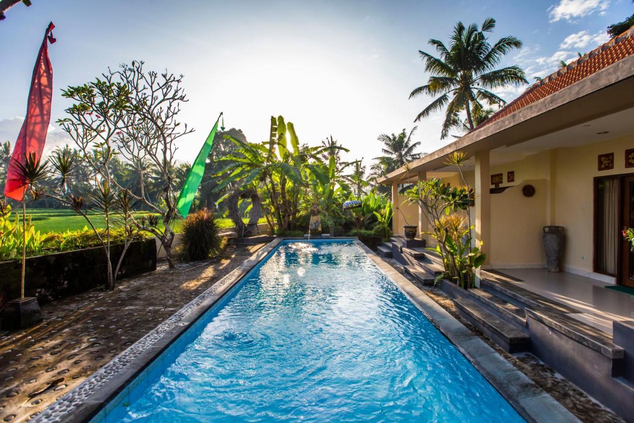 Asri Sari * Ubud (Bali)
