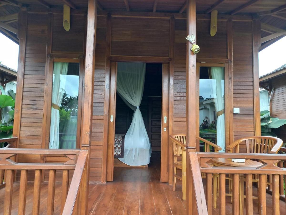 Ayu Ubud (Bali)