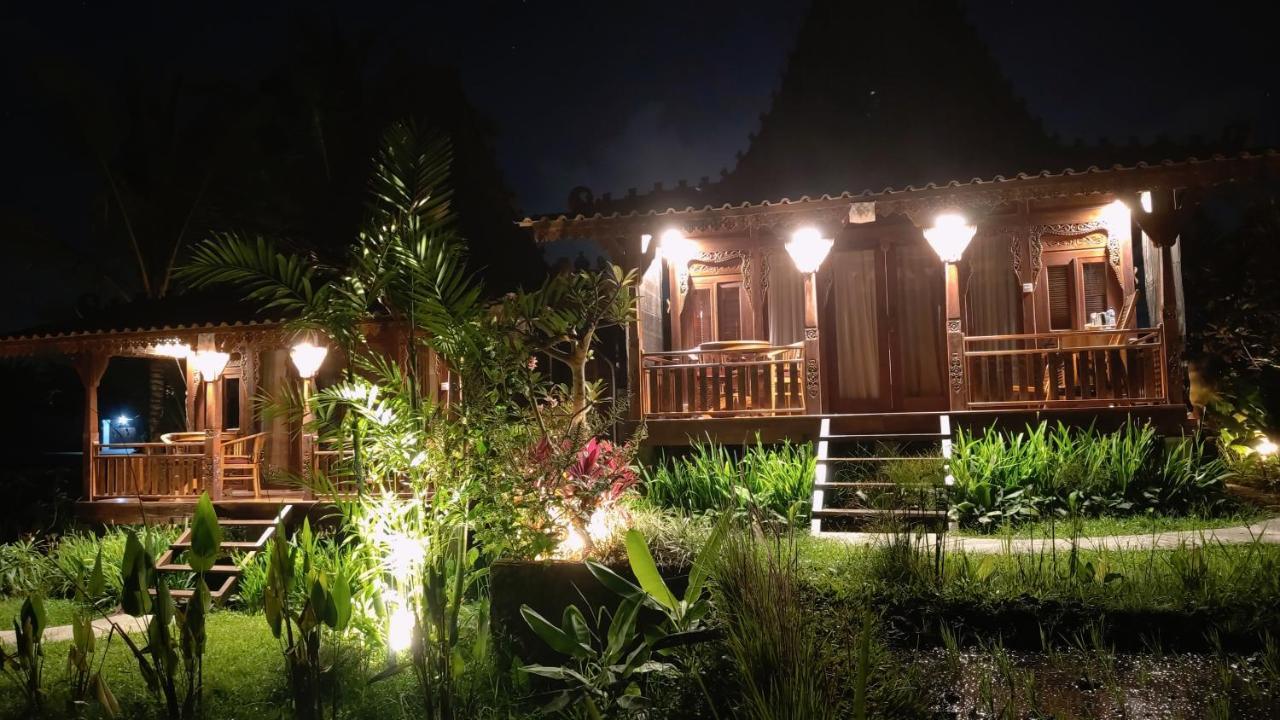 Villa Neyang *